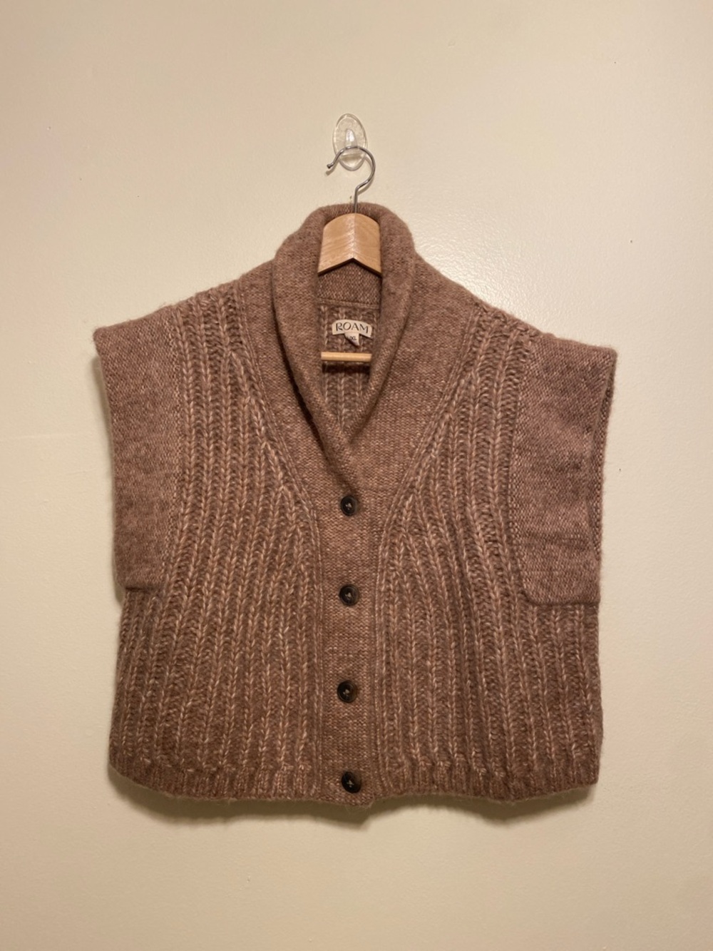 ROAM ALPACA BLEND Brown Button-Front Knit Sweater Vest. Size L /XL